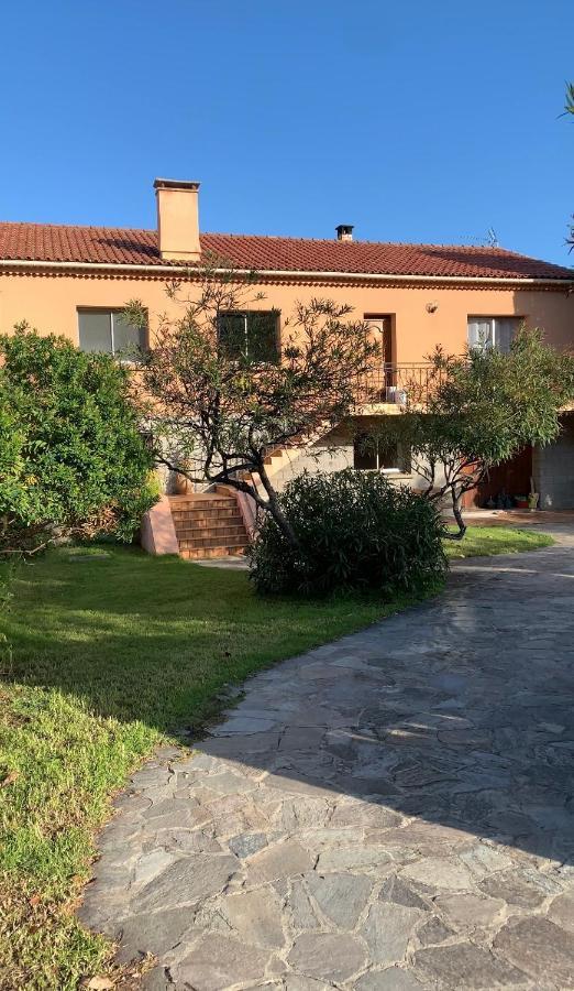 Casa Rossa Solenzara * Sari-Solenzara